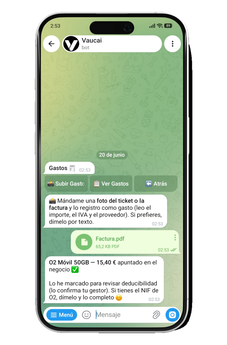 Vaucai registrando un gasto del negocio a partir de la foto de una factura